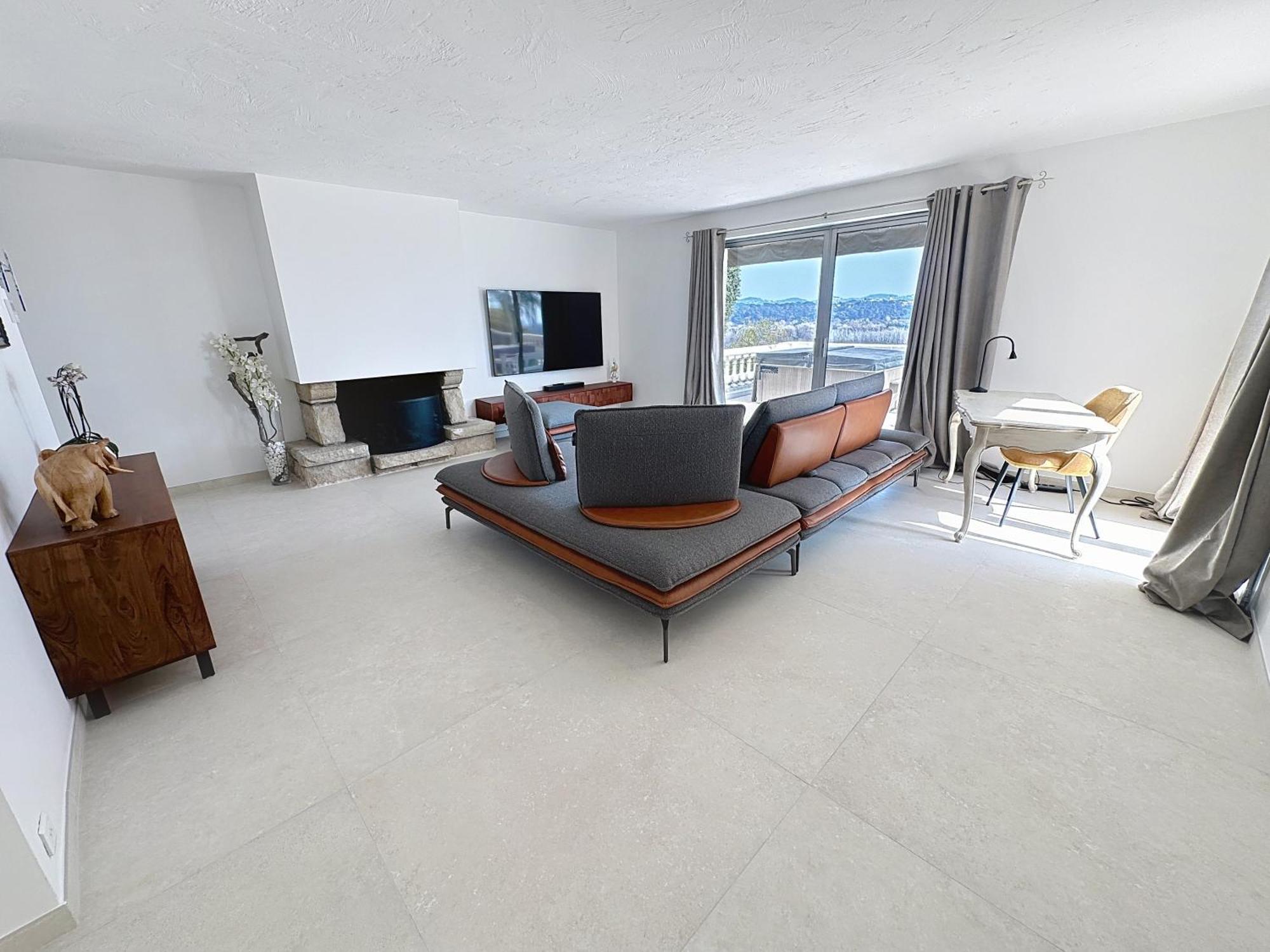 3 Bedrooms Villa Near Cannes - Pool & Jacuzzi - Sea View Mandelieu Exteriér fotografie