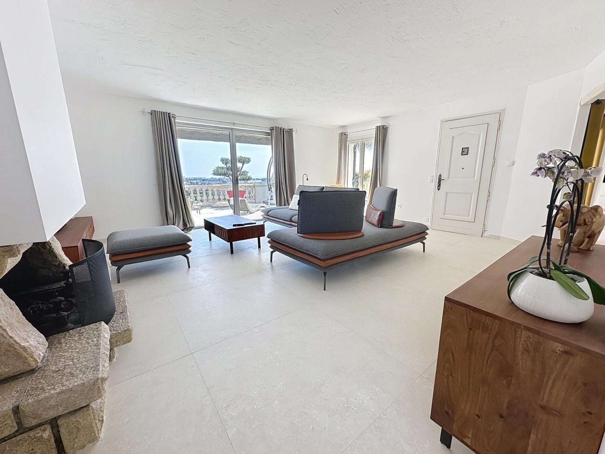 3 Bedrooms Villa Near Cannes - Pool & Jacuzzi - Sea View Mandelieu Exteriér fotografie