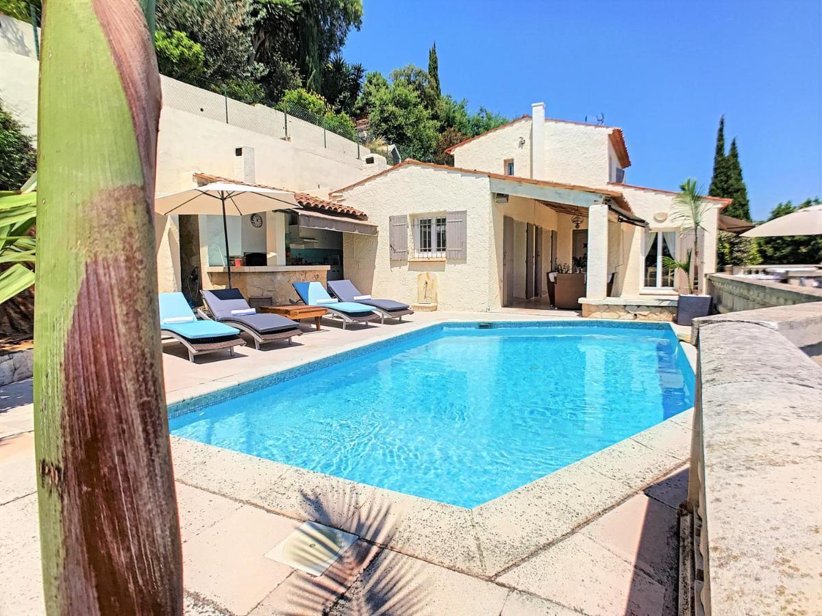 3 Bedrooms Villa Near Cannes - Pool & Jacuzzi - Sea View Mandelieu Exteriér fotografie