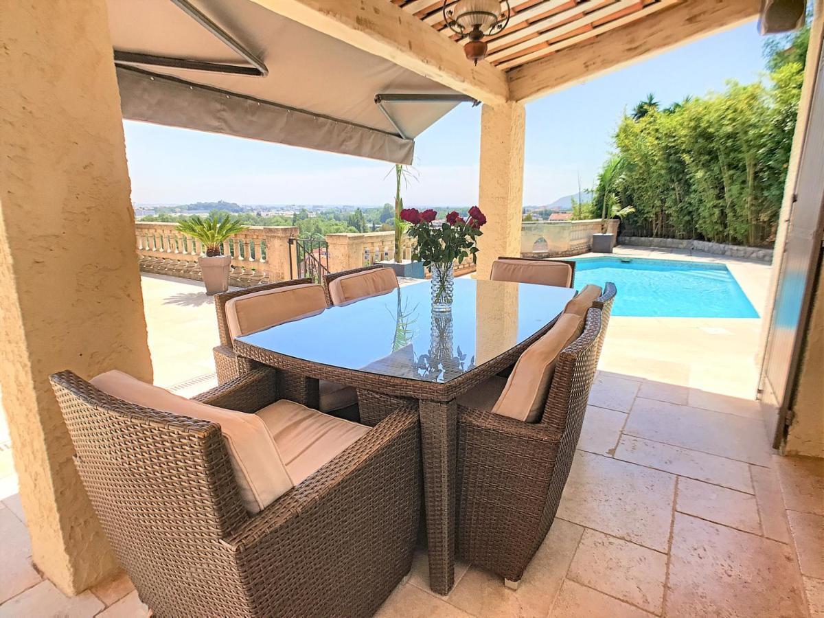 3 Bedrooms Villa Near Cannes - Pool & Jacuzzi - Sea View Mandelieu Exteriér fotografie